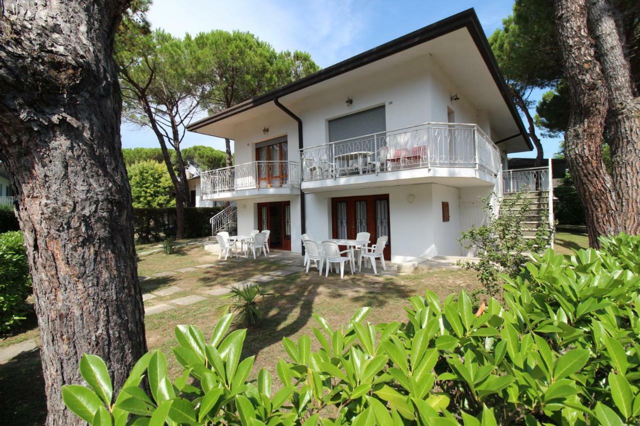 Villa Marisa Lignano Sabbiadoro Room photo